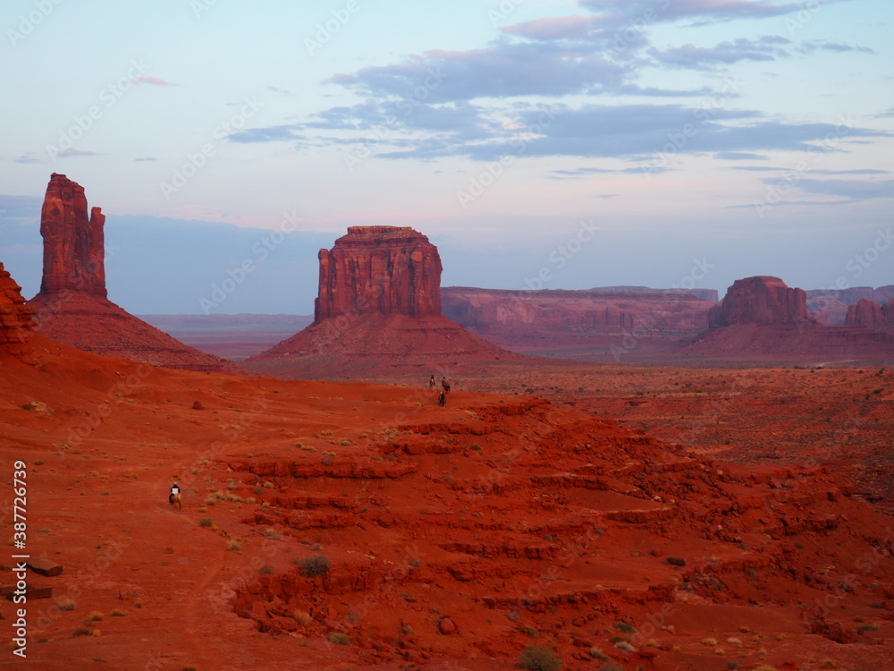 Monument Valley vaqueros 2