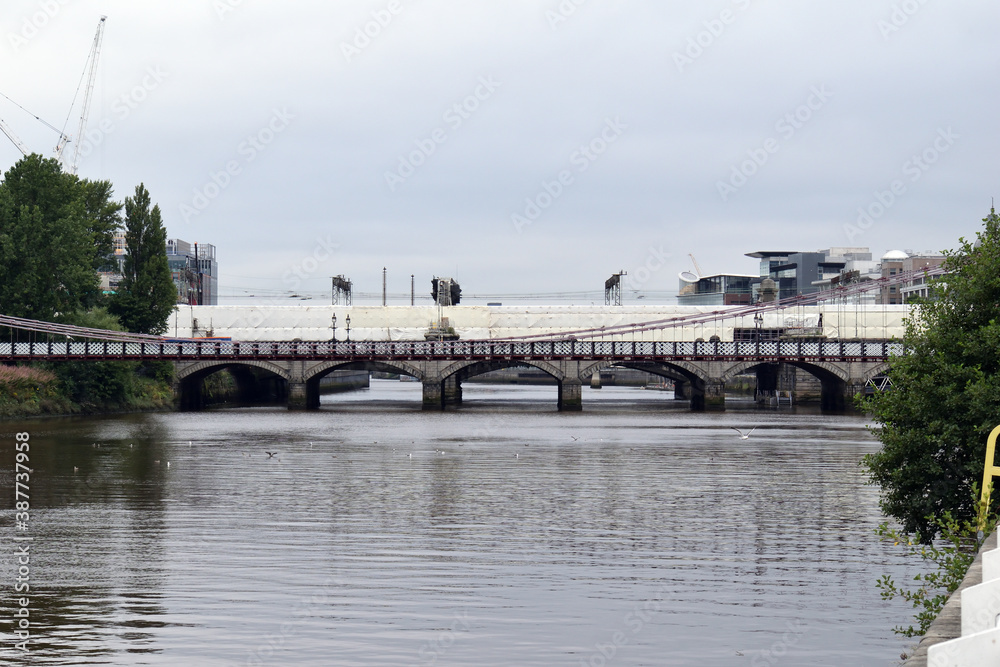 Fototapeta premium Bridges over Large River 