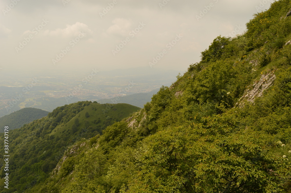 Obraz premium Hiking in the Bergamo mountain region of Lombardy in Northern Italy
