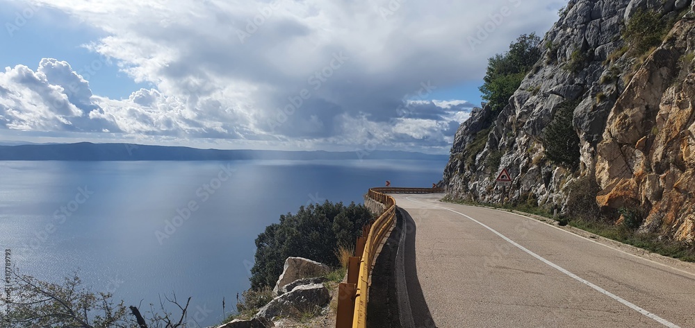 Fototapeta premium Droga w gorach.Makarska riviera.Chorwacja