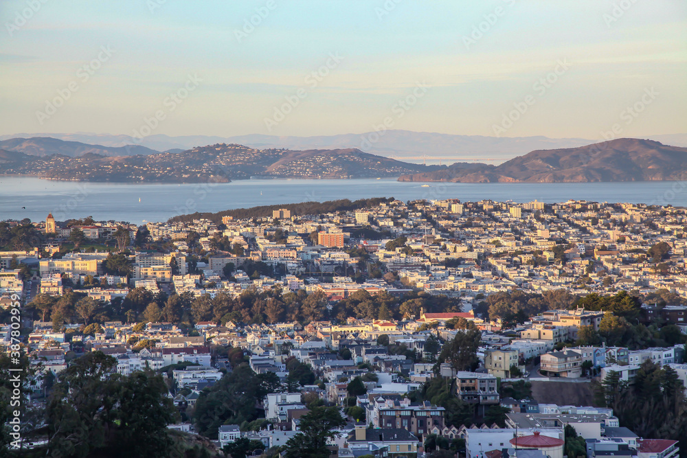 Aerial view of San Francisco Before sunset from Twin peaks, California, USA.