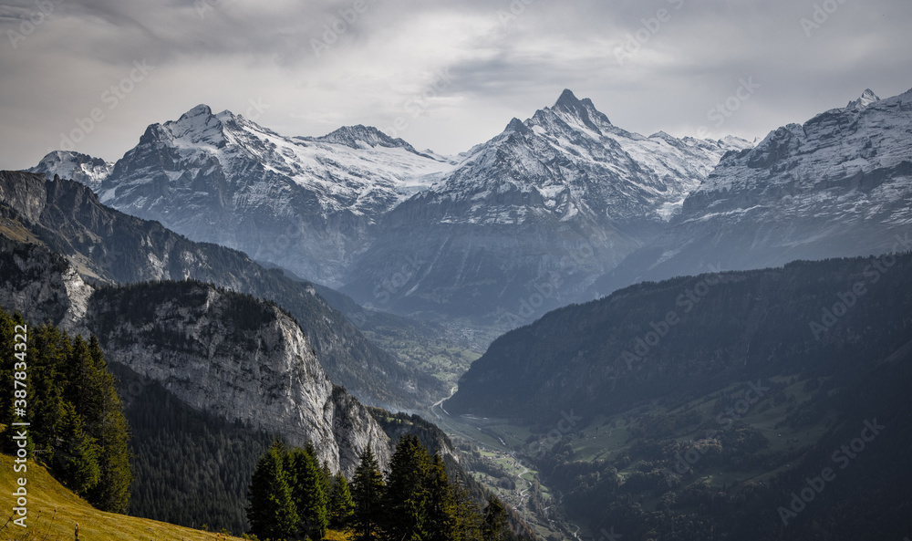 The wonderful mountains of the Swiss Alps - travel photography