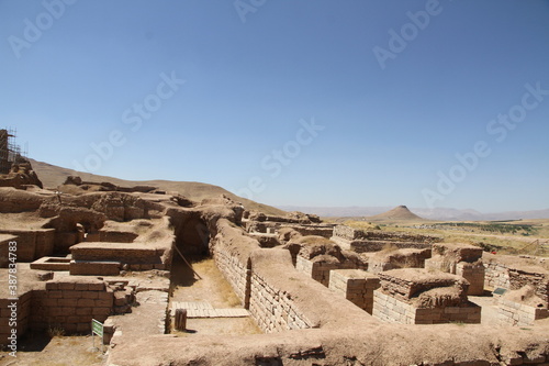 Takht-e Soleyman (Taht-ı Süleyman) photo