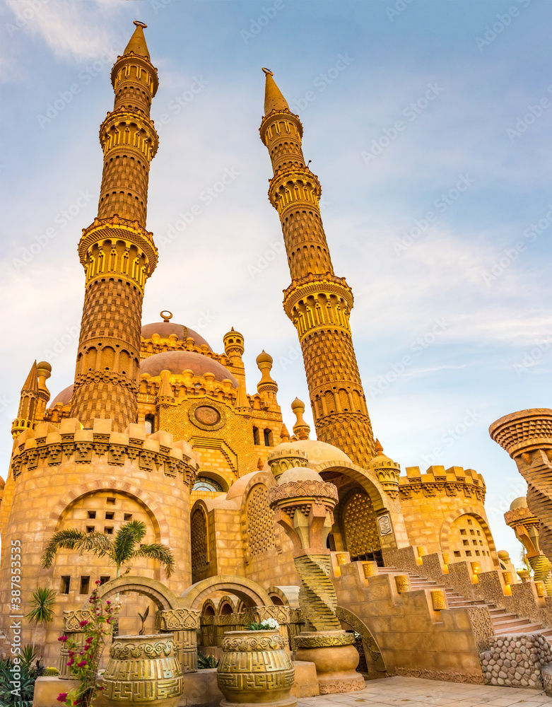 Al Mustafa Mosque in the Old Town of Sharm El Sheikh, Egypt. One of the main tourist attraction with magnificent architecture