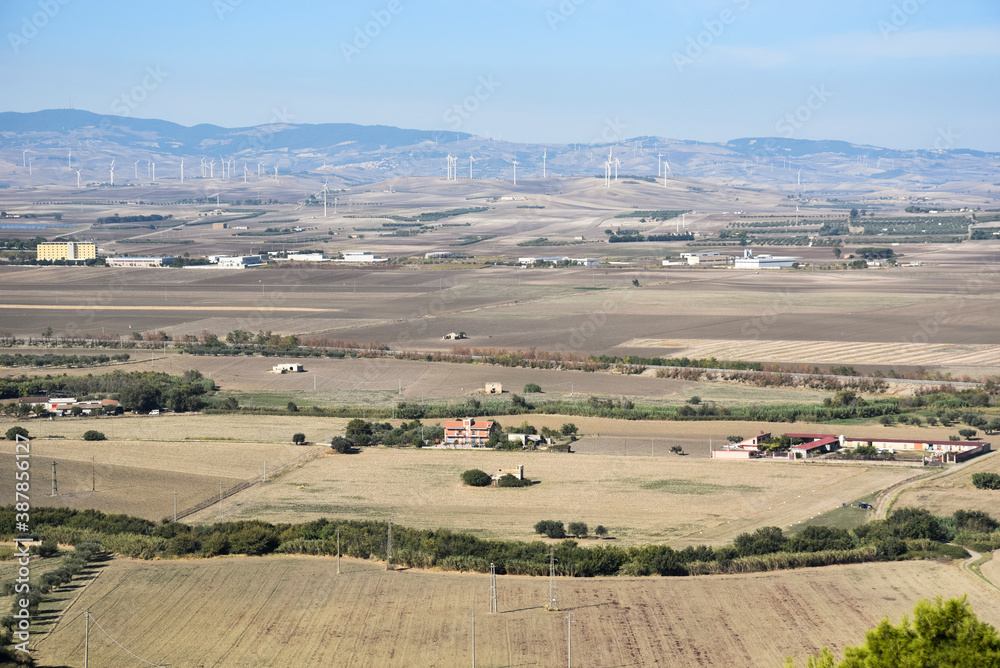 Obraz premium Beautiful Panoramic View From Hills by Morning aty Summer