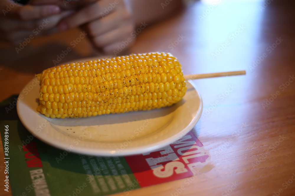 Grilling mexican street corn, elote mexicano en plato Stock Photo | Adobe  Stock