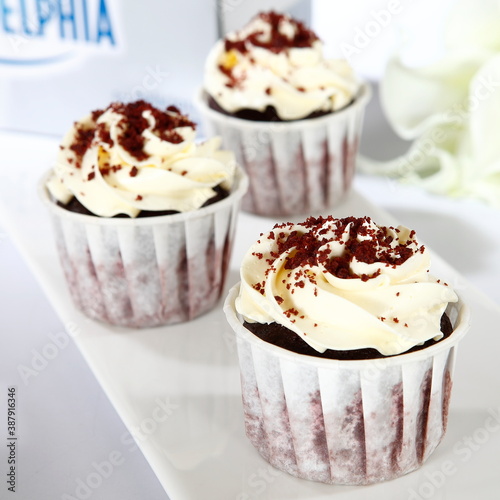 Red Valvet Cream Cheese Cupcake photo