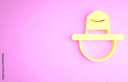 Valokuva Yellow Canadian ranger hat uniform icon isolated on pink background