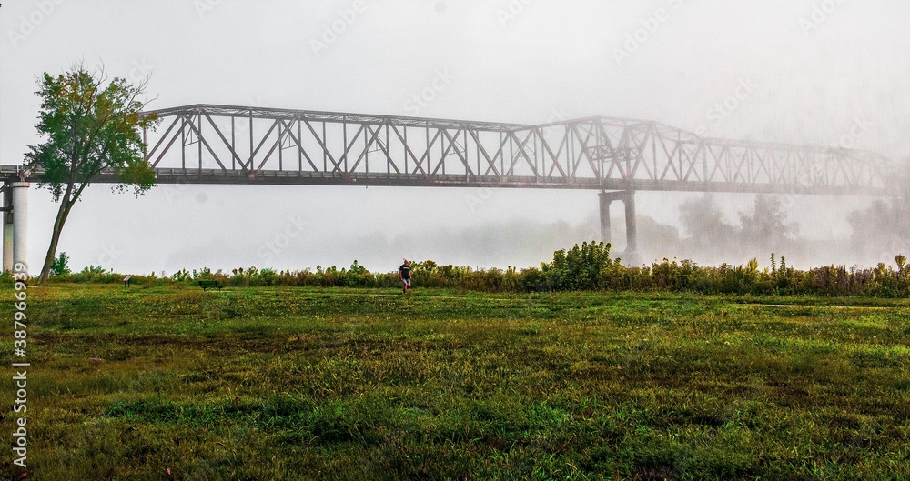 bellevue bridge/steel bridge on a foggy day