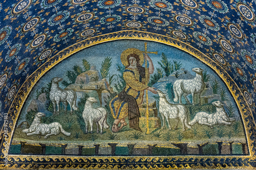 The Good Shepherd lunette, Mausoleum of Galla Placidia. Ravenna, Emilia Romagna, Italy, Europe.