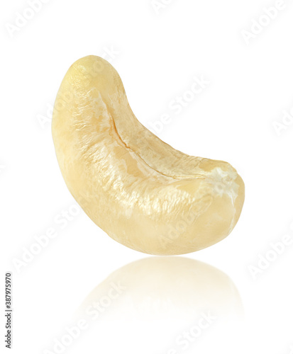 Cashew with bottom reflection, isolated on a white background