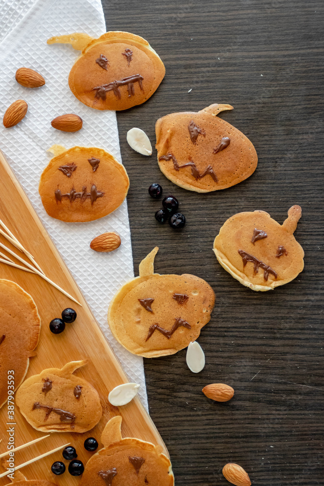pumpkin pancakes for halloween, kids funny halloween food