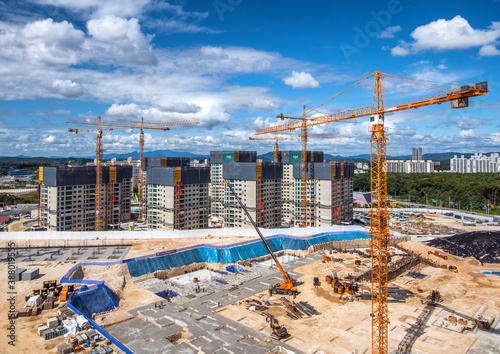Obraz na płótnie construction site with crane w salonie