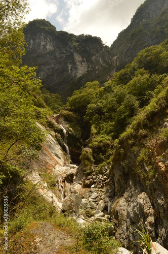 Hiking in the stunning gorge of the Taroko National Park in Taiwan