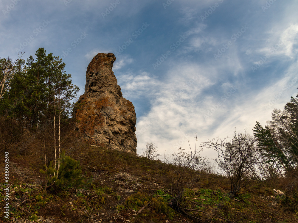 Unusually shaped rock in the vicinity of Krasnoyarsk called Golubka attracts lovers of outdoor activities Unusually shaped rock in the vicinity of Krasnoyarsk called Golubka attracts lovers of outdoor activities