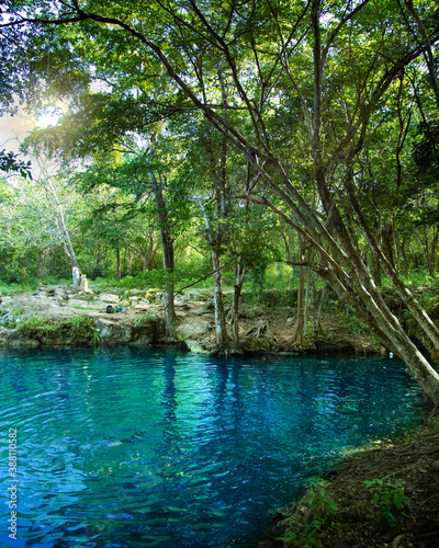 lago azul