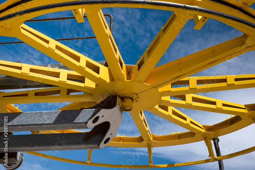 Amusement park machine wheel in the sky