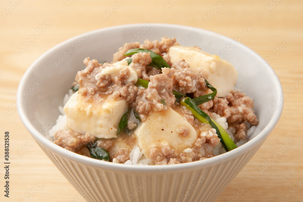 豆腐とひき肉のそぼろあんかけ丼 豆腐とひき肉のそぼろあんかけ丼