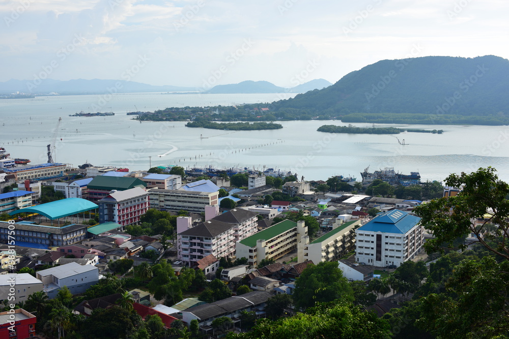 Natural views with the sea and mountains of Songkhla seen from the top of the mountain.
