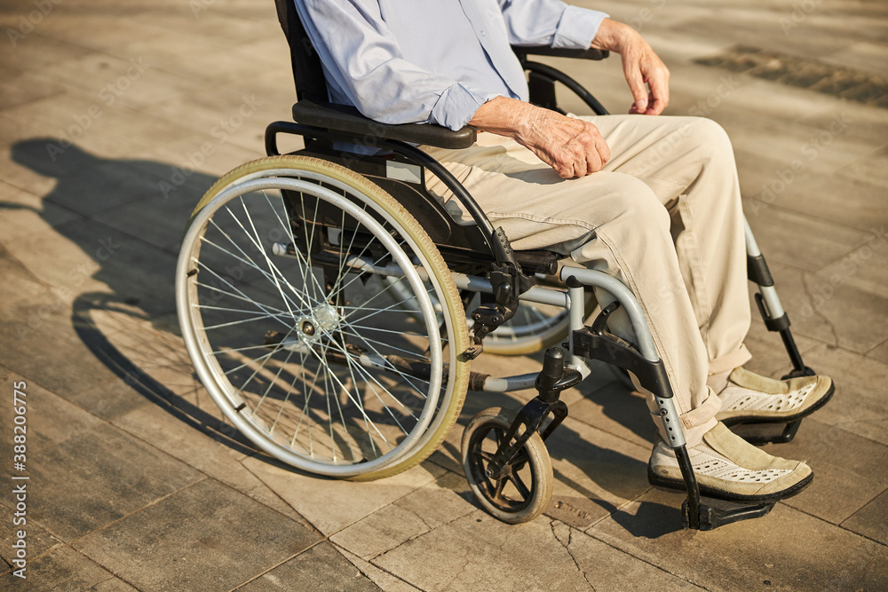 Obraz premium Wheelchair for the elderly use on the street