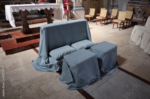 Taormina - Allestimento per un matrimonio nella Chiesa di San Giuseppe