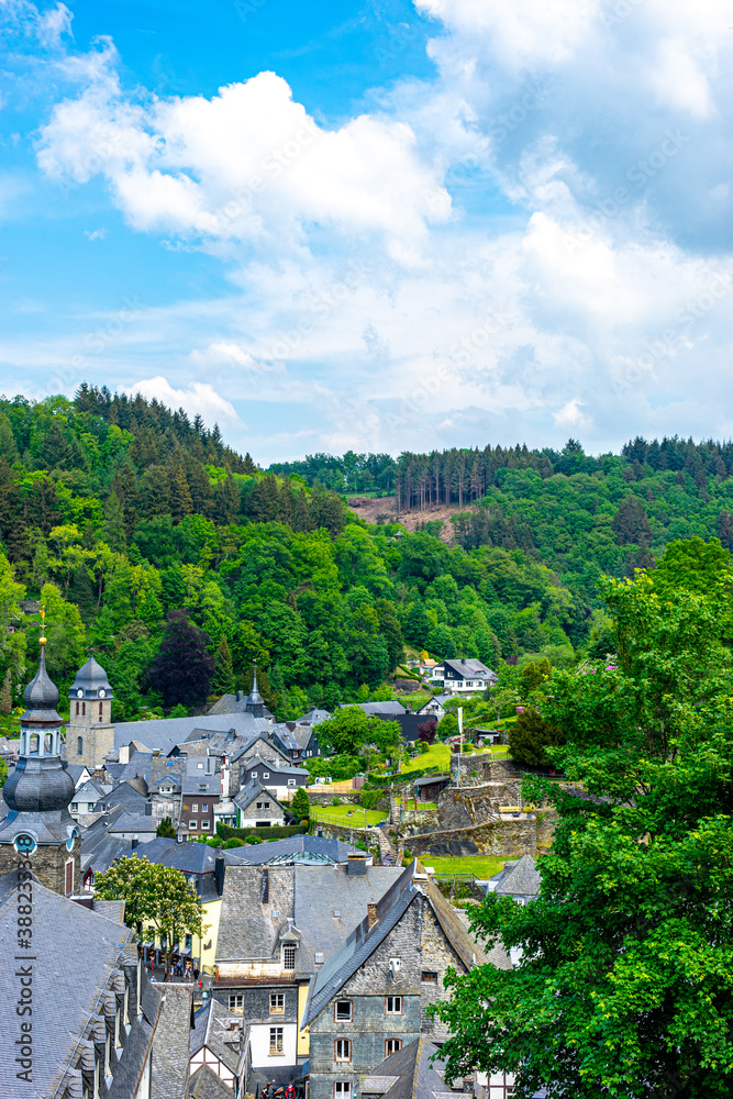 Obraz premium Germany, Monschau, a view of a city