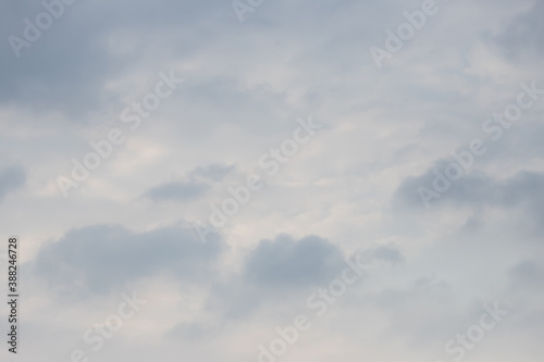 Fototapeta Naklejka Na Ścianę i Meble -  white cloud and grey sky background and texture.