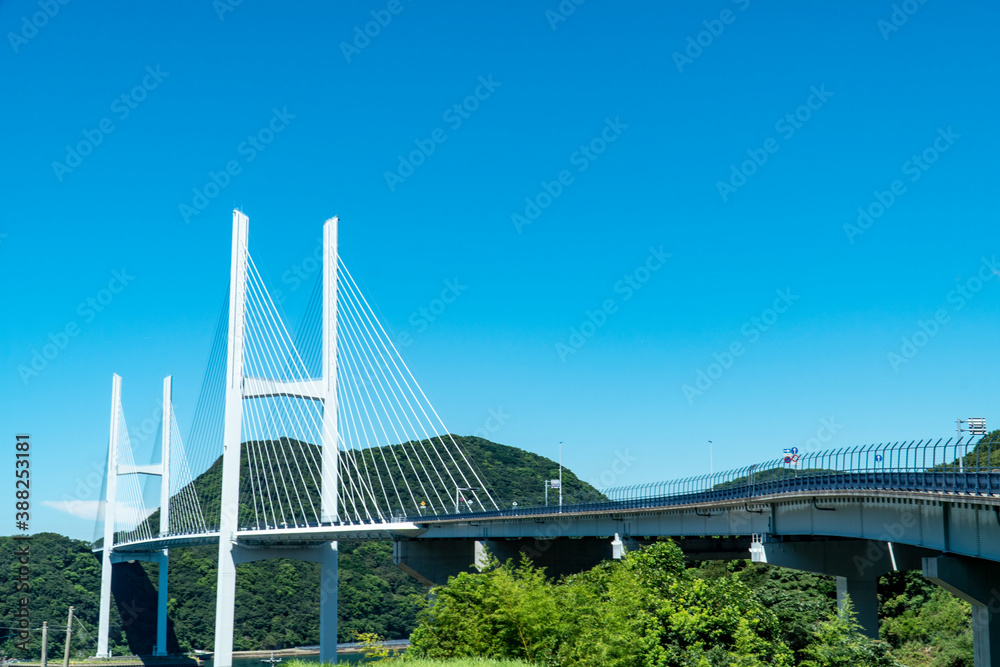 Fototapeta premium 長崎県長崎市 女神大橋