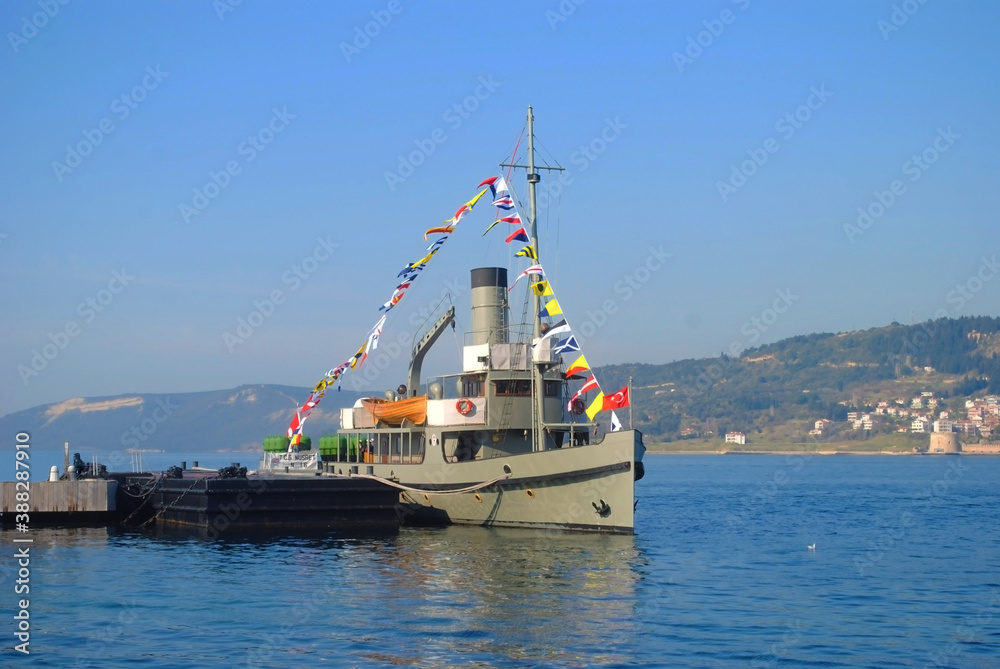 Naklejka premium Nusrat minelayer used in the Çanakkale War.