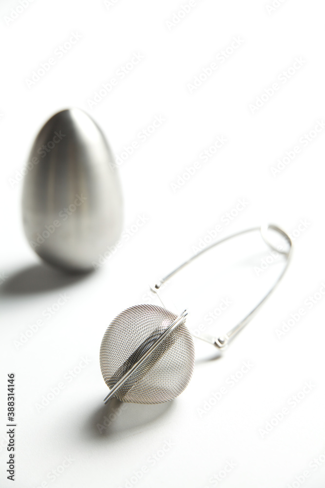 Tea sieve and stainless steel egg Tea sieve and stainless steel egg