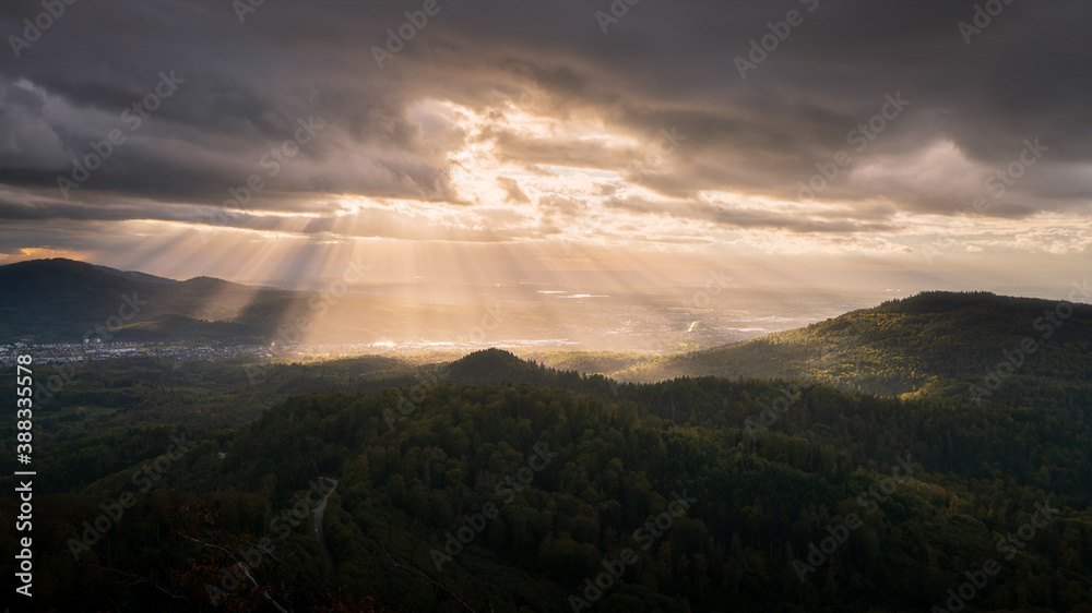 Obraz premium Amazing light during a storm