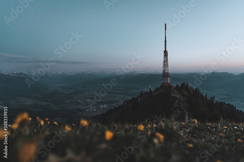 Blick vom Grünten Richtung Bodensee während dem Sonnenuntergang