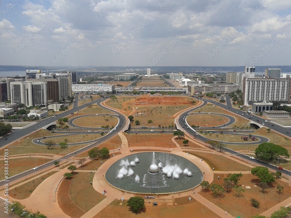 Fototapeta premium View of de tha fountain - Brasília 2 