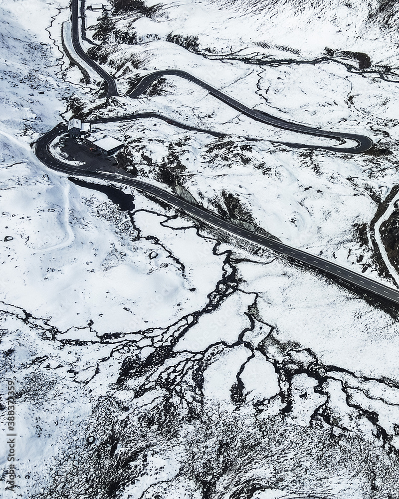 Fototapeta premium Road in Winter Time 
