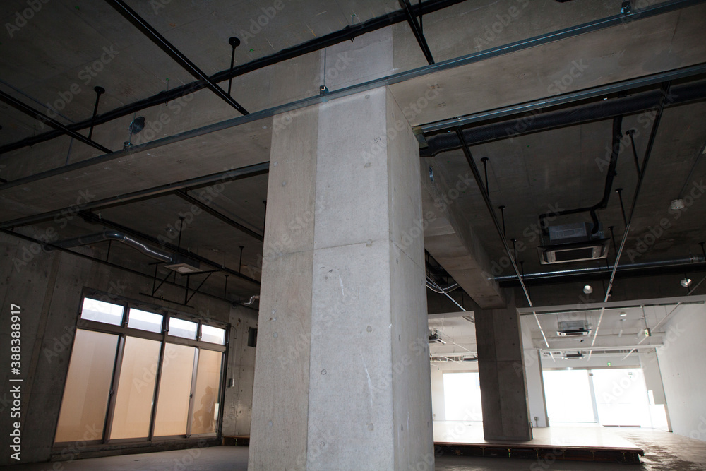 Obraz premium 工事前の空き店舗