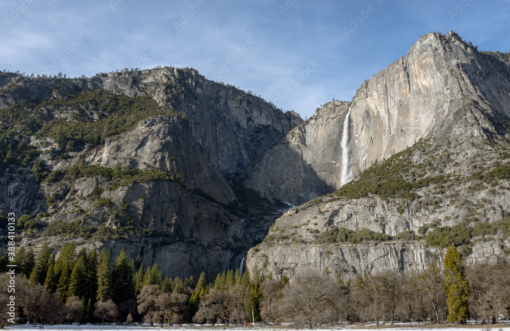 Beautiful Scenic View of Nature Landscape in Yosemite National Park
