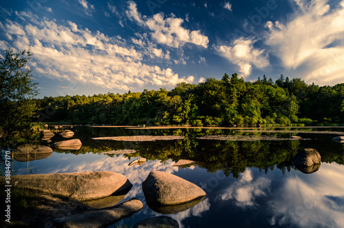 Obraz na płótnie Lac de Merle, Sidobre w salonie