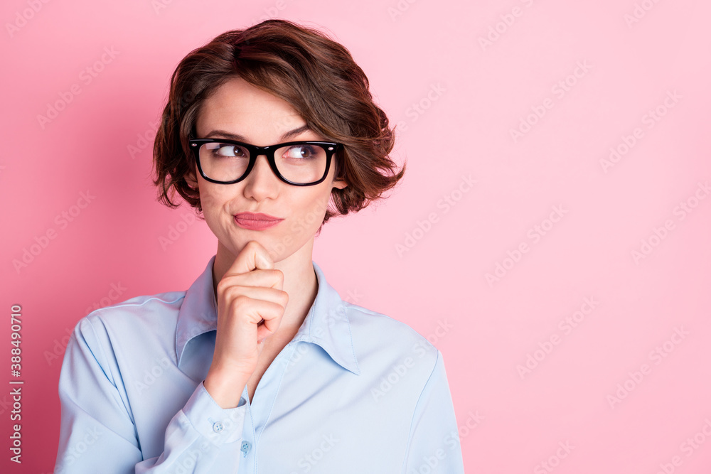 Close-up portrait of her she nice attractive lovely smart clever minded brown-haired girl executive employee overthinking touching chin copy space isolated pink pastel color background