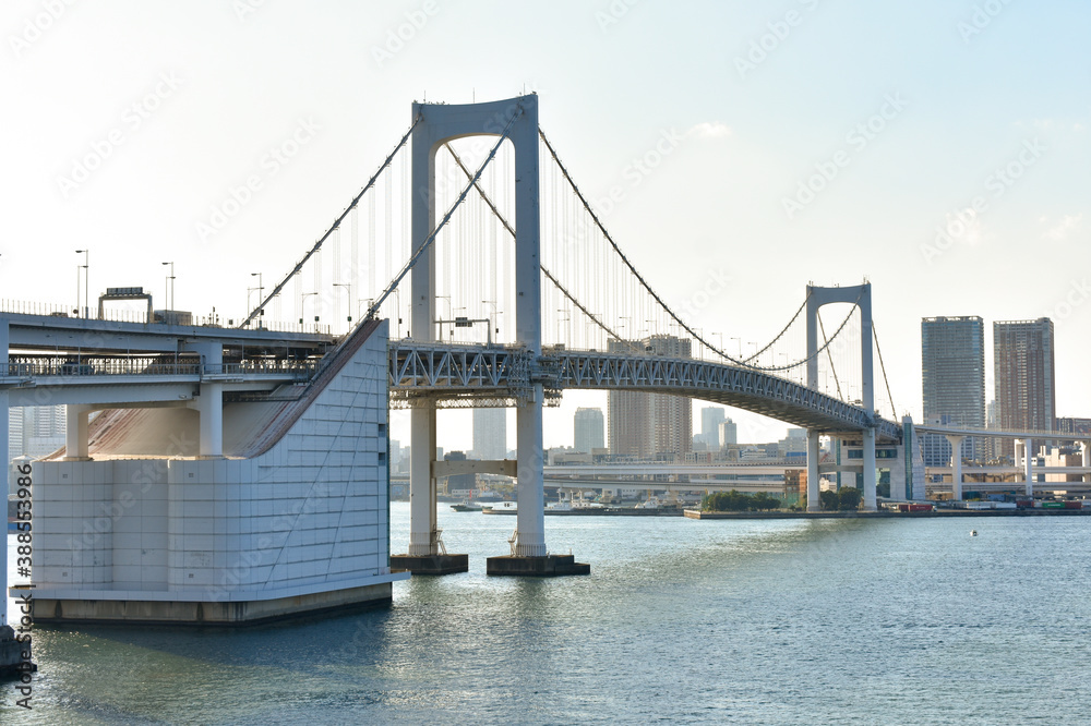 Naklejka premium rainbow bridge over the sea
