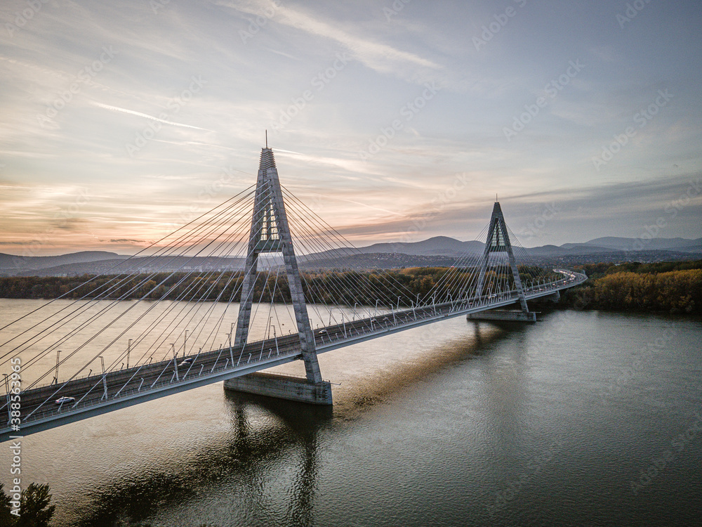 Obraz premium bridge over the river