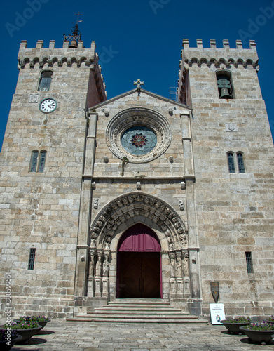 Cathédrale romane à Viana do Castelo, Portugal