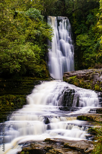 Fototapeta Naklejka Na Ścianę i Meble -  McLean Falls Wasserfall Catlins Neuseeland
