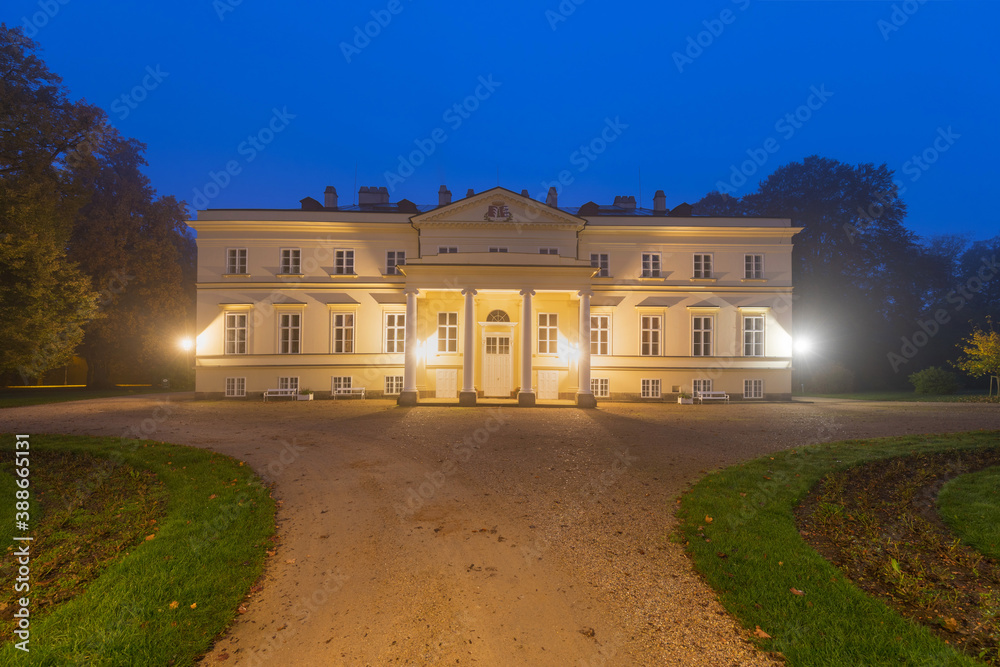 Palace in Kostelec nad Orlici during dusk, New Castle, Czech Republic
The owner is the nobleman Maria Franz Emanuel Johannes Silvester Alfons Graf Kinsky from Wchinitz and Tettau.