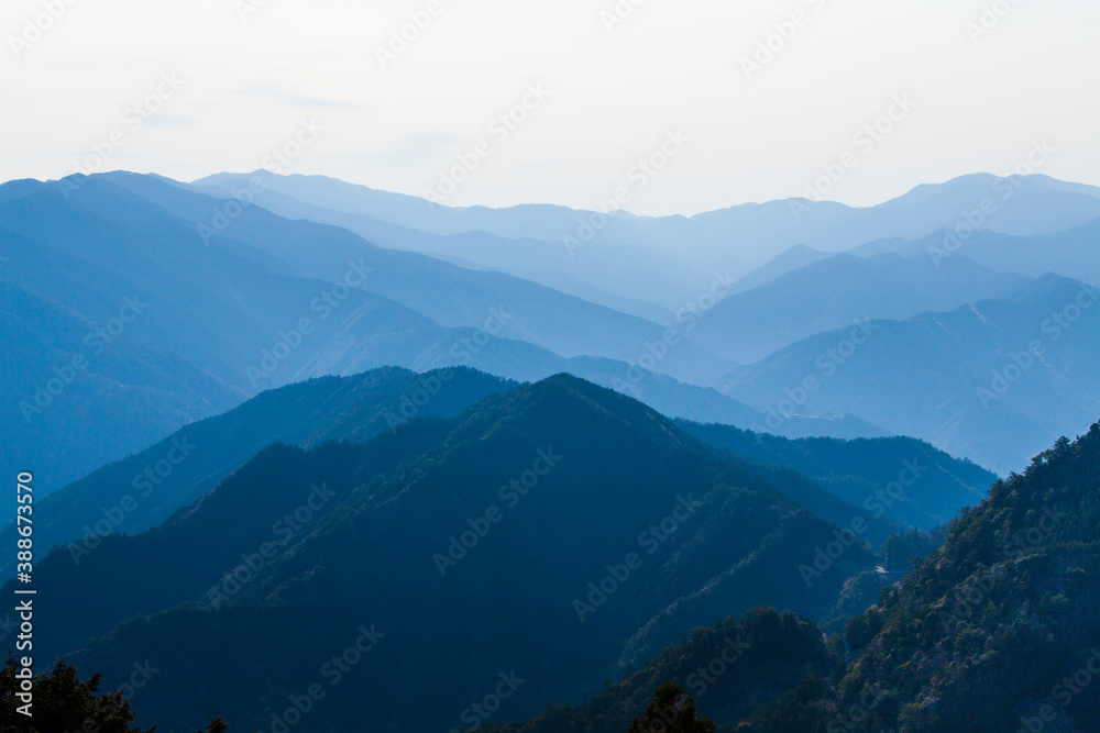 玉置神社から見た山々の風景