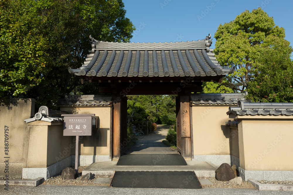法起寺の西門 法起寺の西門