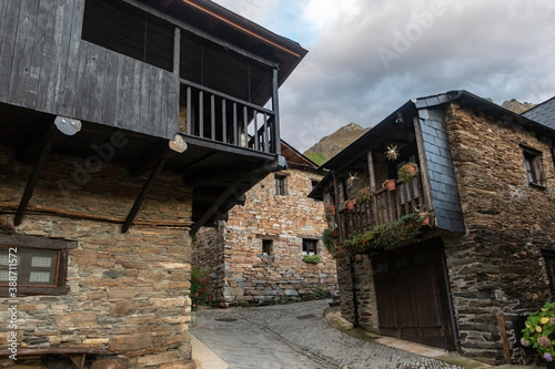 Peñalba de Santiago (León)