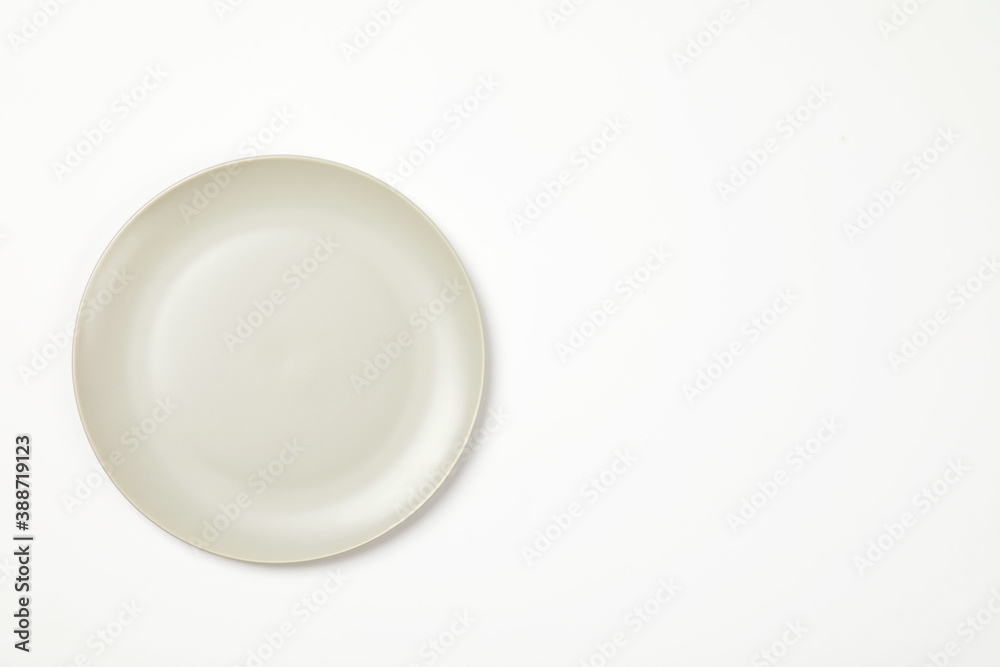white clean top circle dish white clean top circle dish