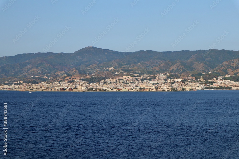Messina - Panorama dal mare