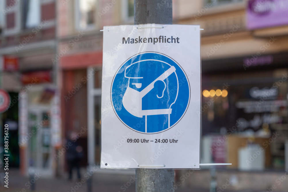 Schild Mundschutz benutzen, Maskenpflicht, Deutschland, Europa
