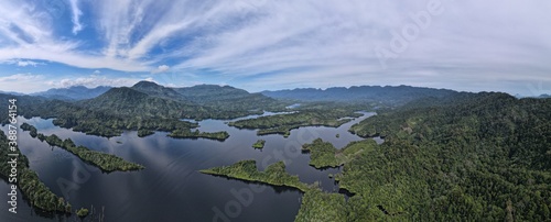 Obraz na plátně The Mountains and Fjords of Milford Sound and Doubtful Sound, New Zealand